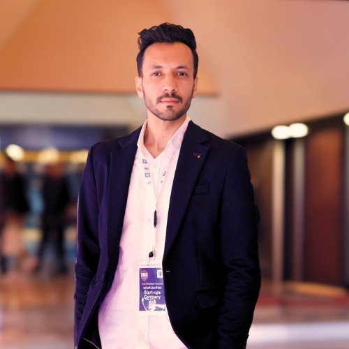 صورة عضو الفريق