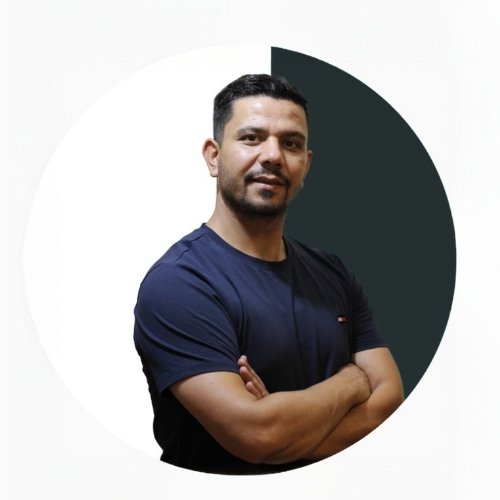 صورة عضو الفريق